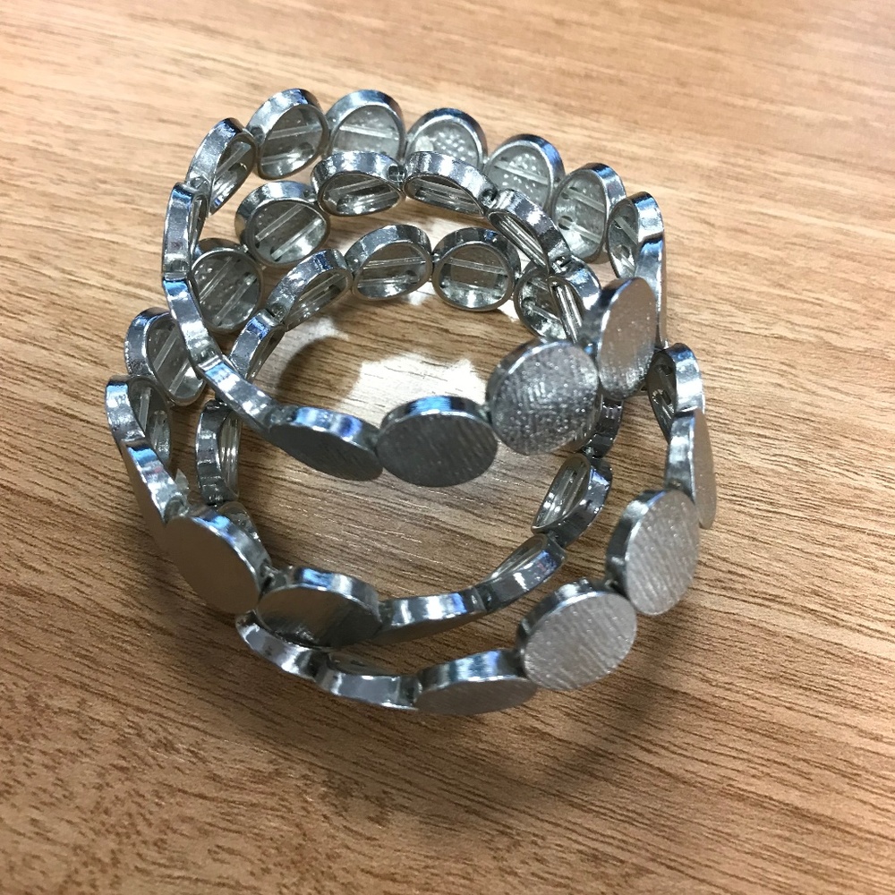 The Limited Set of 3 Silver Stretch Bracelets